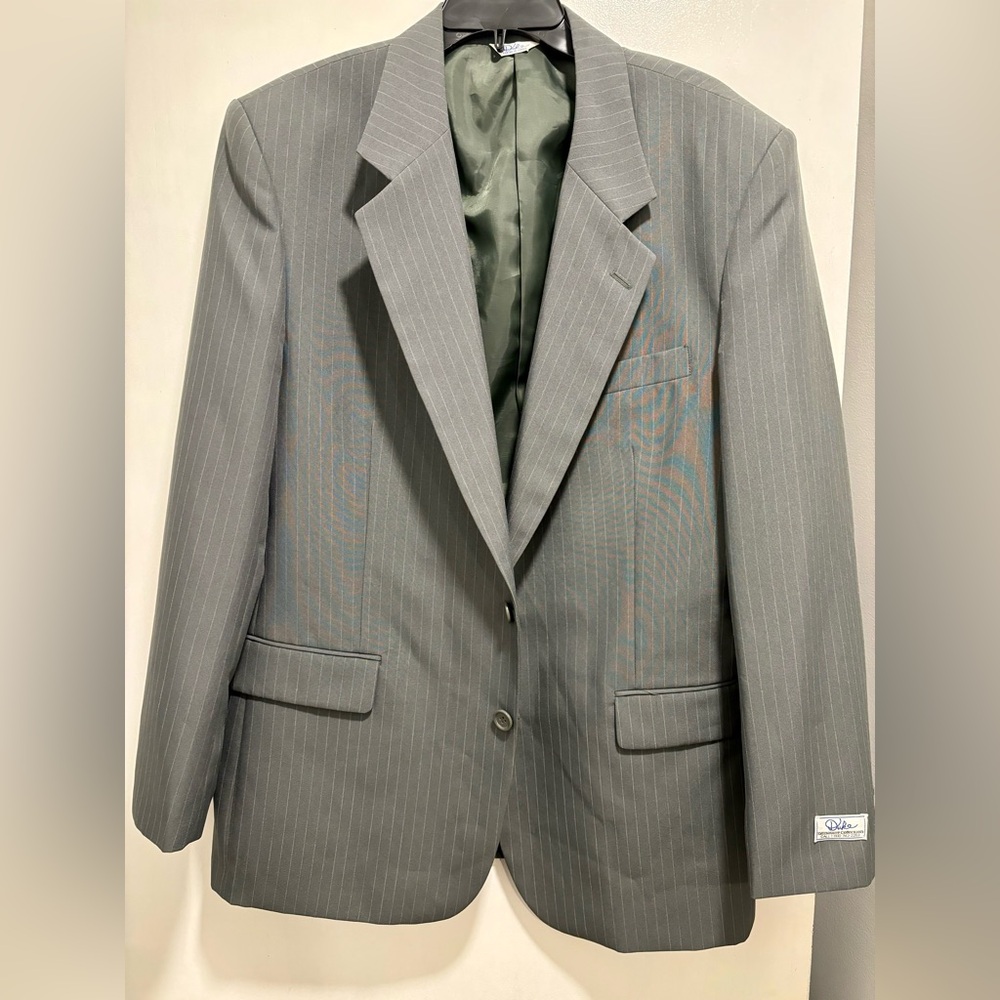 Duke Signature Collection 42R Gray Stripe 2 Button Mens Sport Coat L Blazer Suit